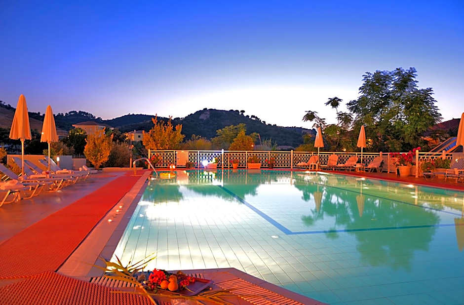 Elea Hotel Apartments and Villas