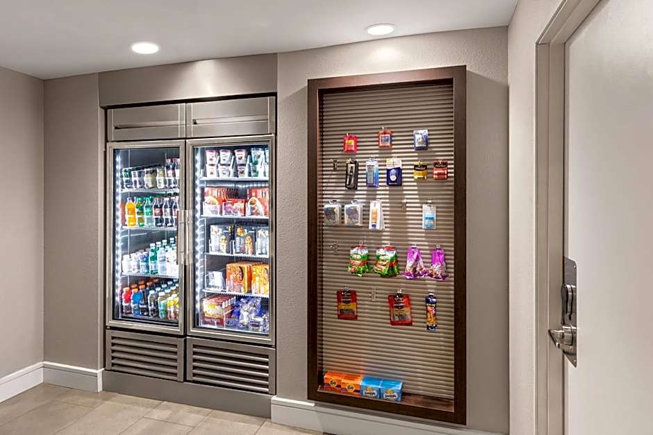 La Quinta Inn & Suites by Wyndham Austin Round Rock