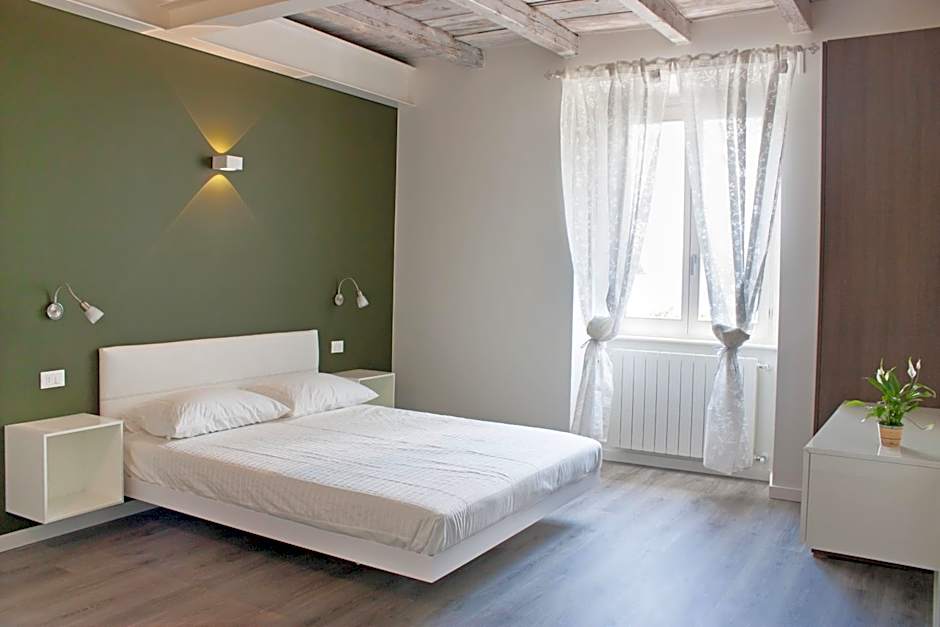 Iseo Lake - Rooms & Apartments