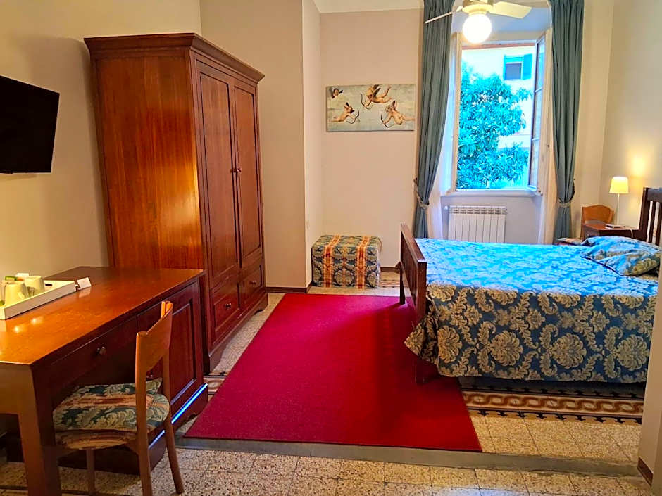 Hotel Tourist House