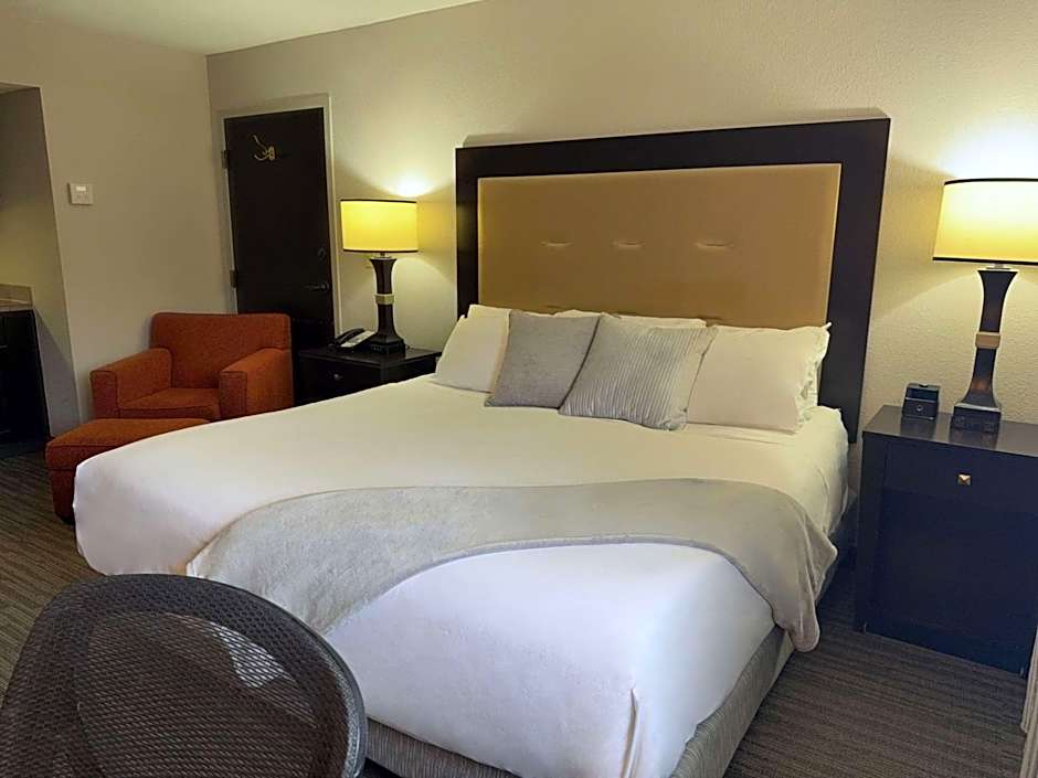 Branson Hillside Hotel