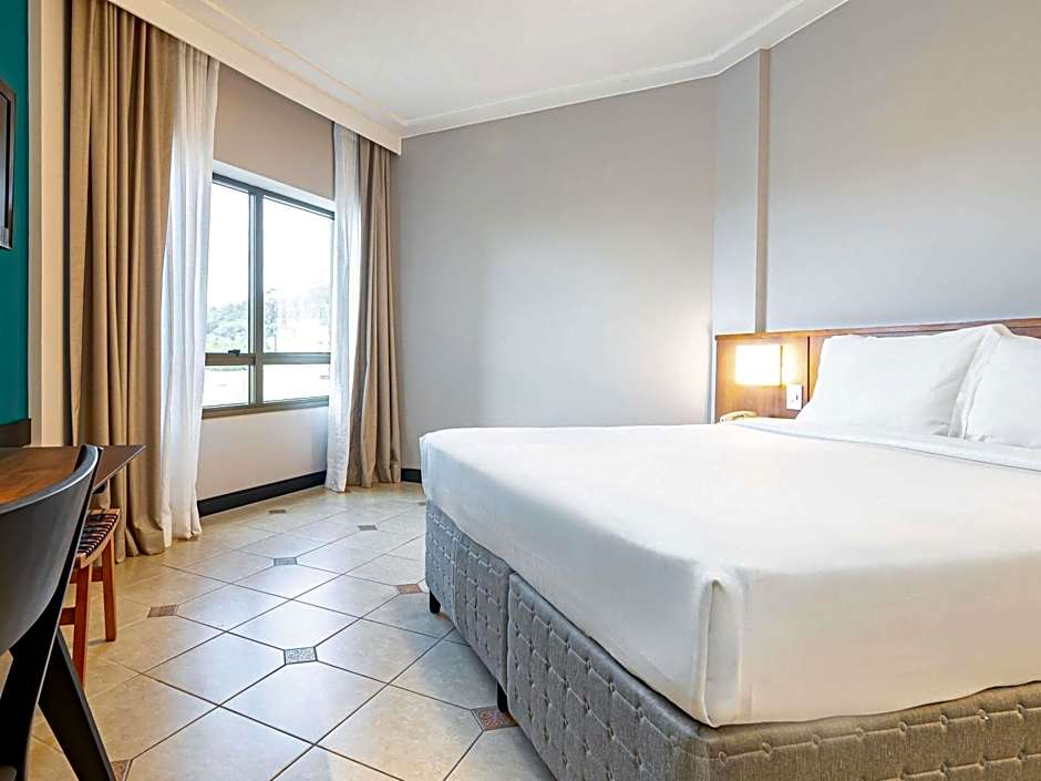 Mercure Florianopolis Convention Hotel