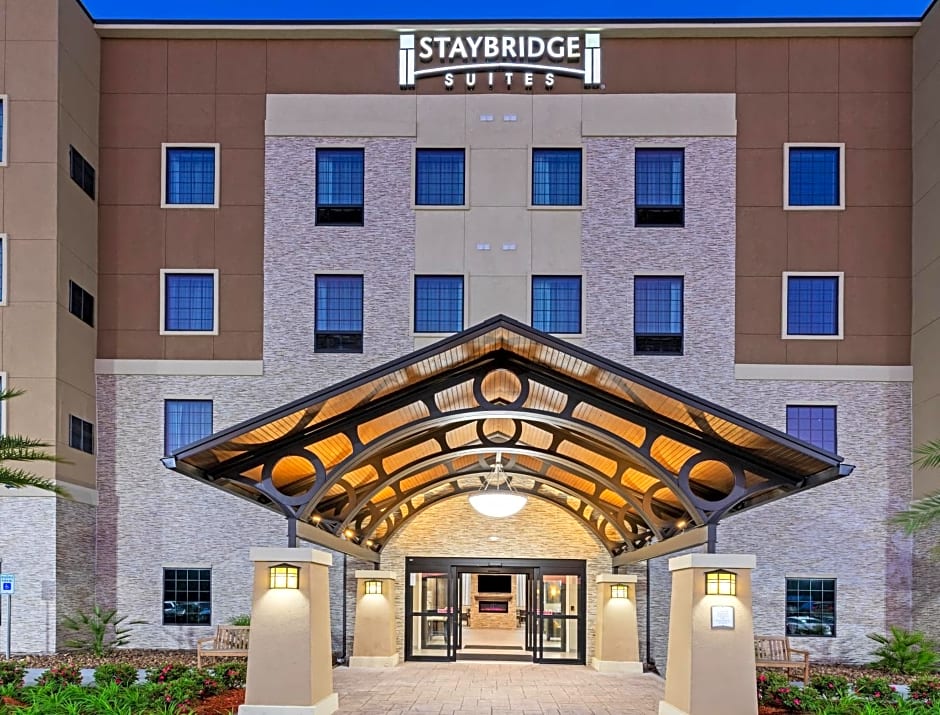 Staybridge Suites IAH Airport East