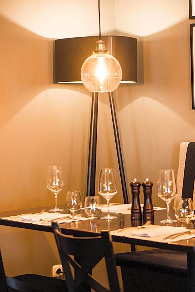 Comm Hotel Poznań Airport