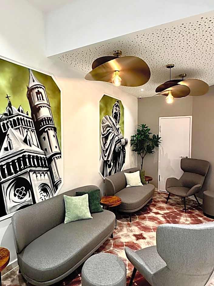 Dom-Hotel