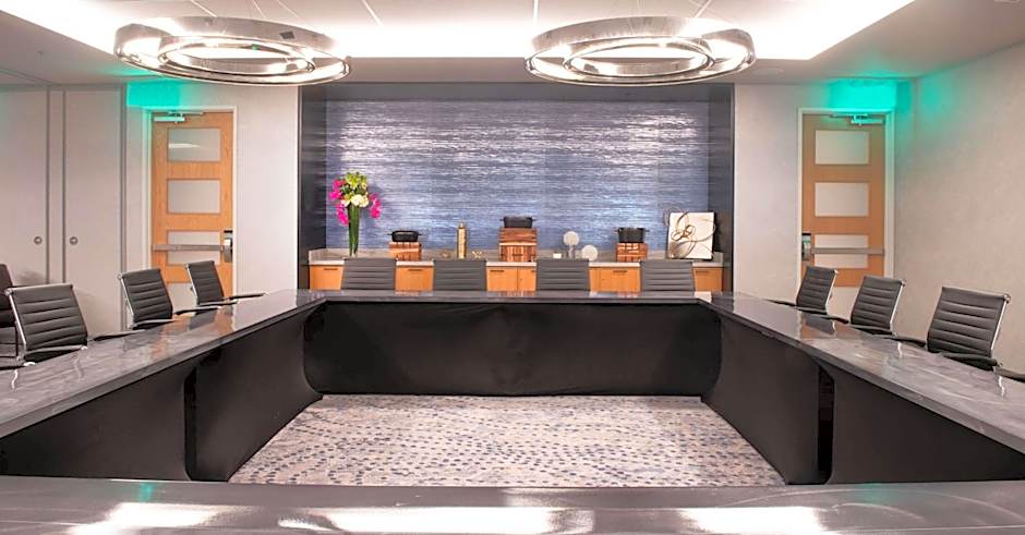 The Charter Seattle, Curio Collection By Hilton