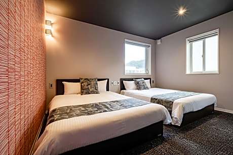 Twin Room with Extra Bed