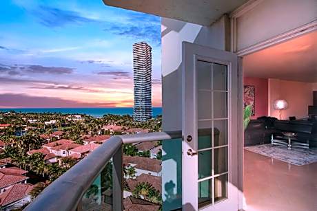 Family Beach Home w Ocean & Bay Views - Upgraded Corner Unit