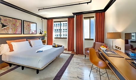 double room with extra bed child