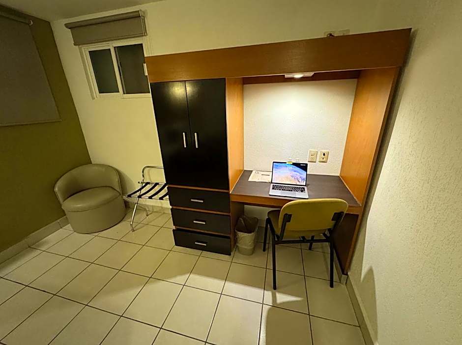 Hotel Interforum Express