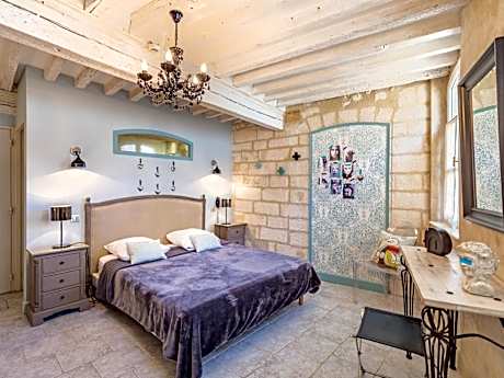 Deluxe Double Room with Bath