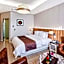 Aura Business Hotel
