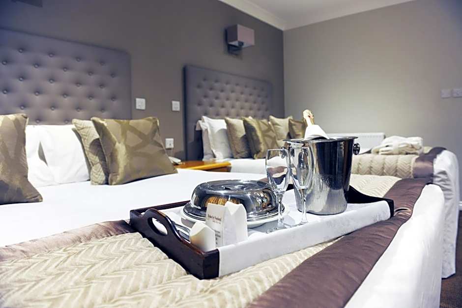 Stoke By Nayland Resort