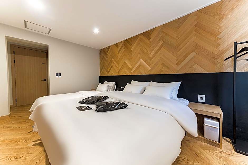 Anyang Premier Hotel XYM