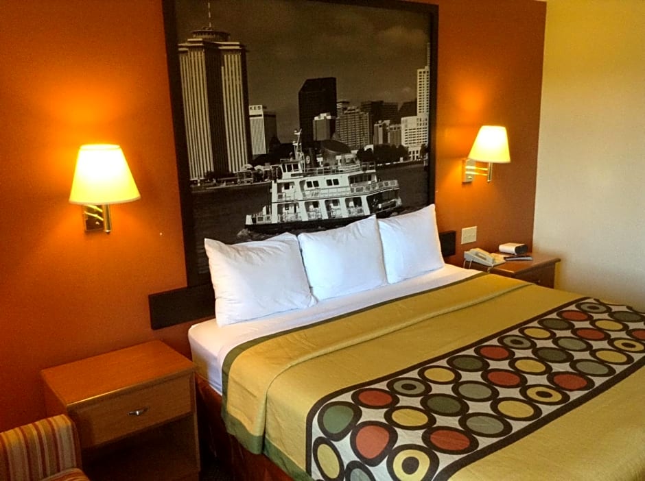 Super 8 by Wyndham New Orleans