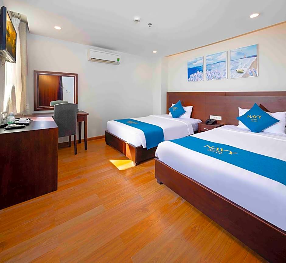 Photo 1 of 6 of Premier 2 Beds, Balcony