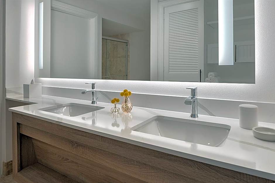 Margaritaville Beach House Key West