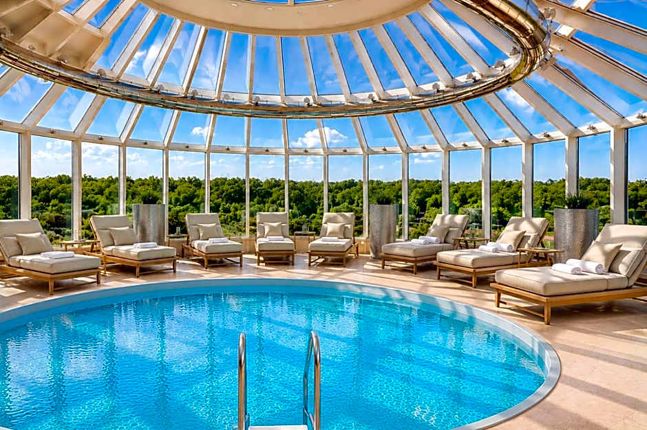 Cosmopolitan Bobycentrum - Czech Leading Hotels