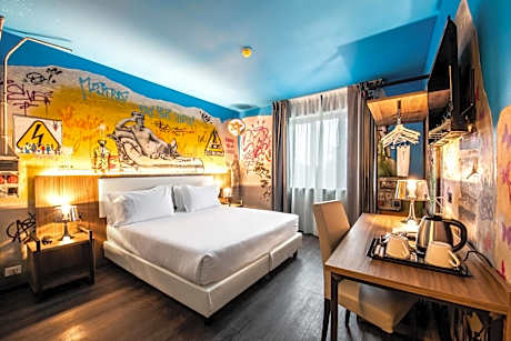 Superior Queen Room - Non-Smoking