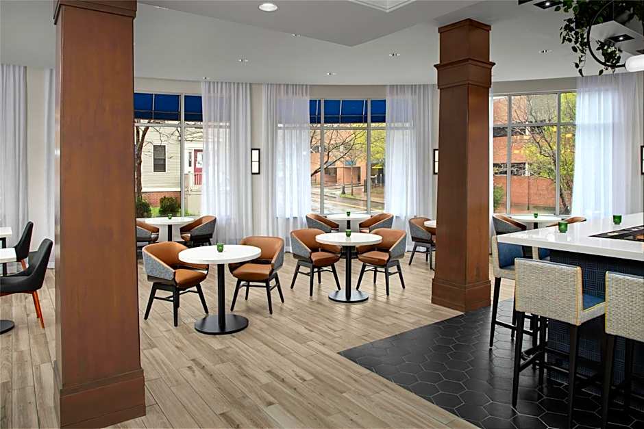 Hilton Garden Inn Portsmouth Downtown