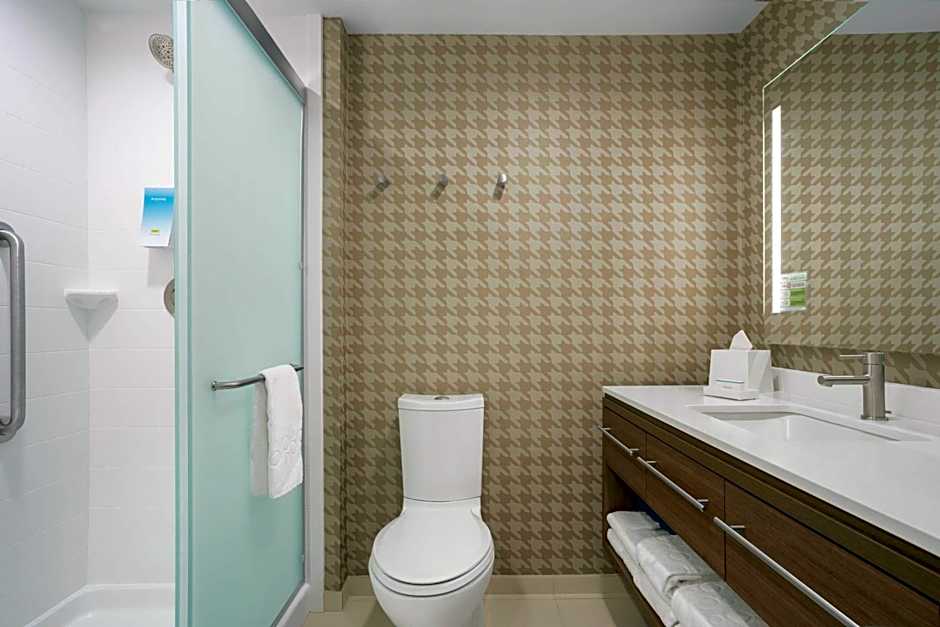 Home2 Suites by Hilton Warminster Horsham