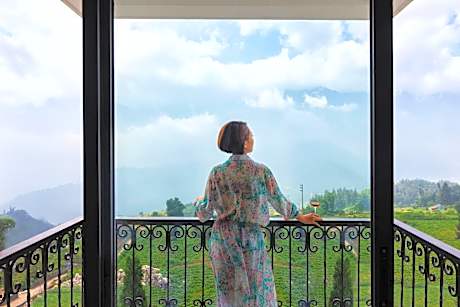 Suite with Balcony
