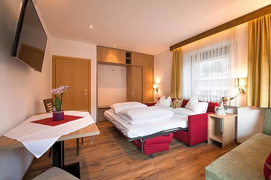 La Tambra - Residence - Central with Restaurant