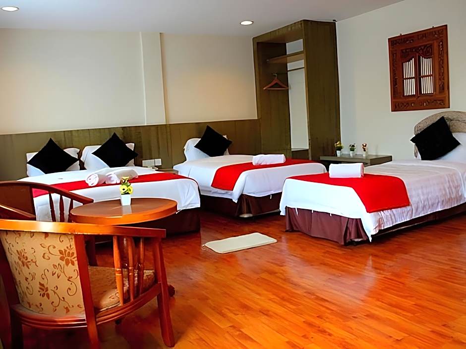 906 Hotel Melaka Raya