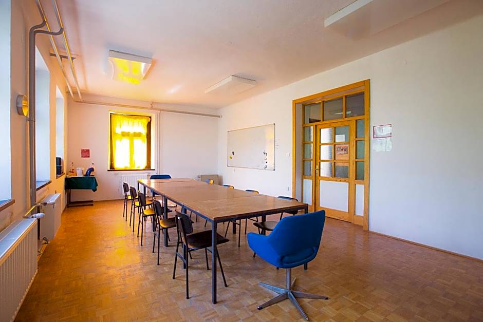 Hostel Idrija