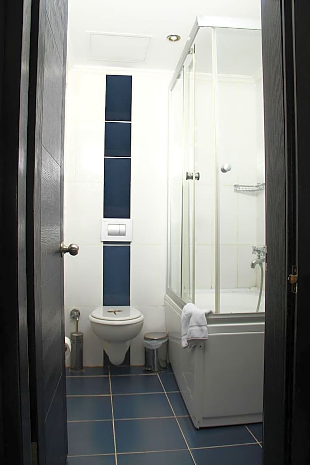 Kozan City Hotel
