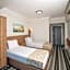 Moda Beach Hotel