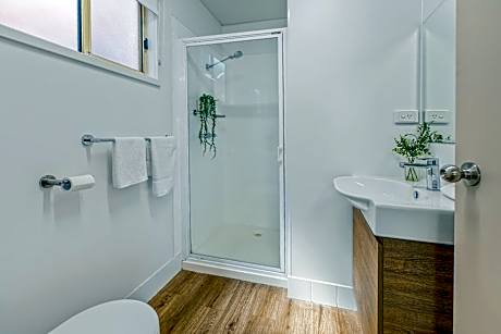 Ensuite Cabin (2BR)