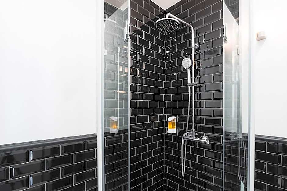 The Twenties by GuestReady