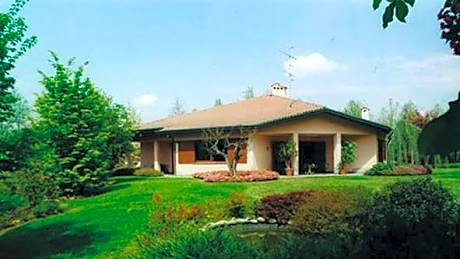 Standard Triple Studio