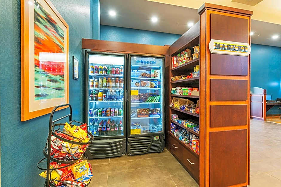 Comfort Inn & Suites