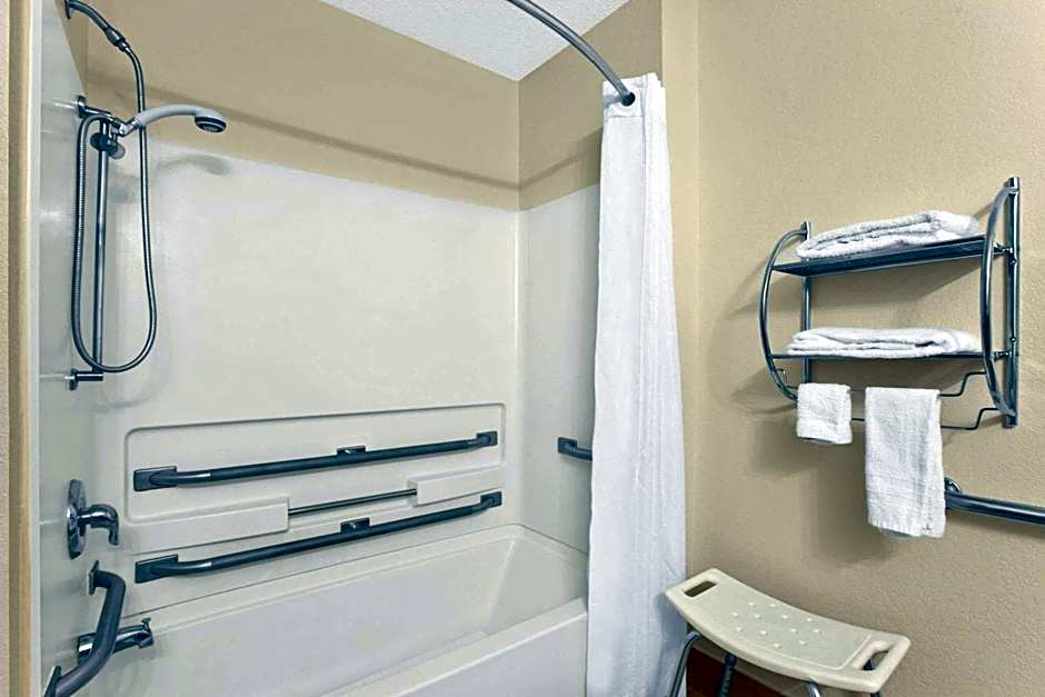 Quality Inn Jackson North