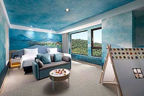 1 King Bed, Executive Room with Grand View, Non-Smoking
