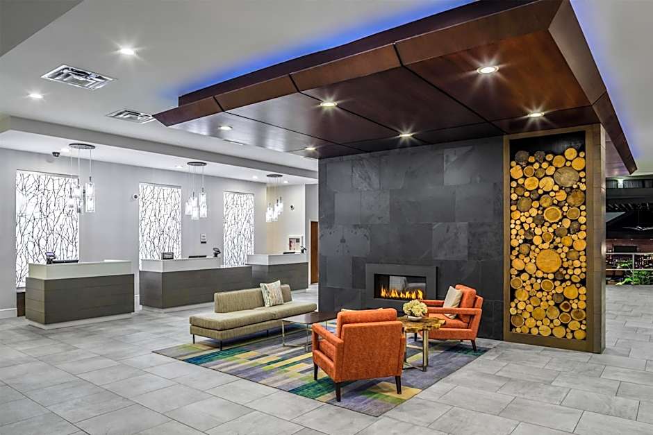 DoubleTree By Hilton Hotel Rochester