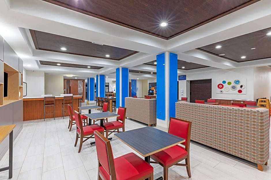 Holiday Inn Express Hotel & Suites Vidor South By IHG