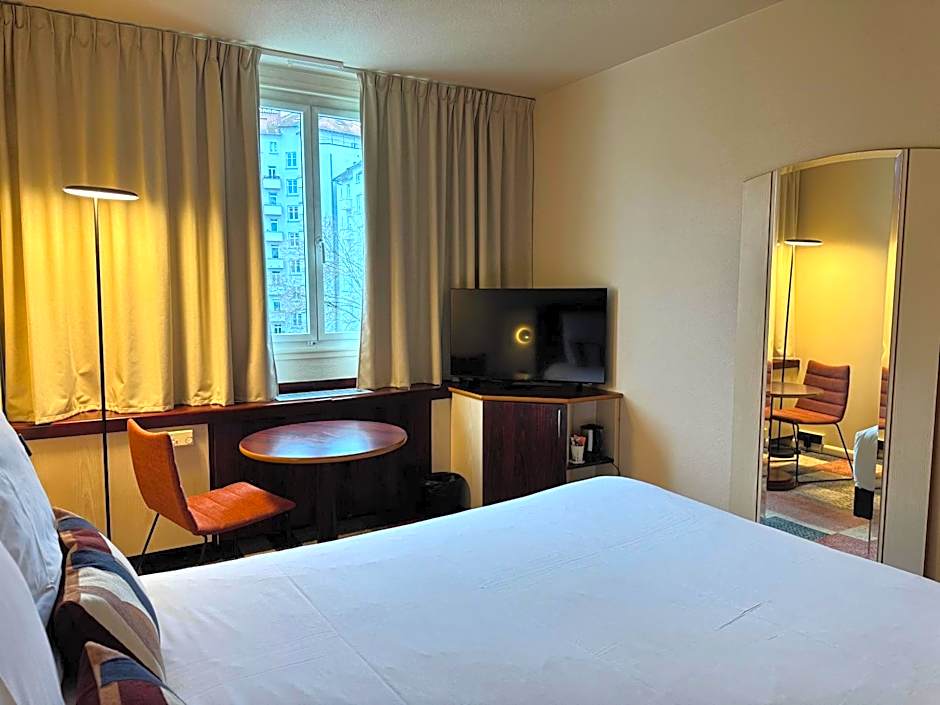 Hotel Mercure Besancon Parc Micaud