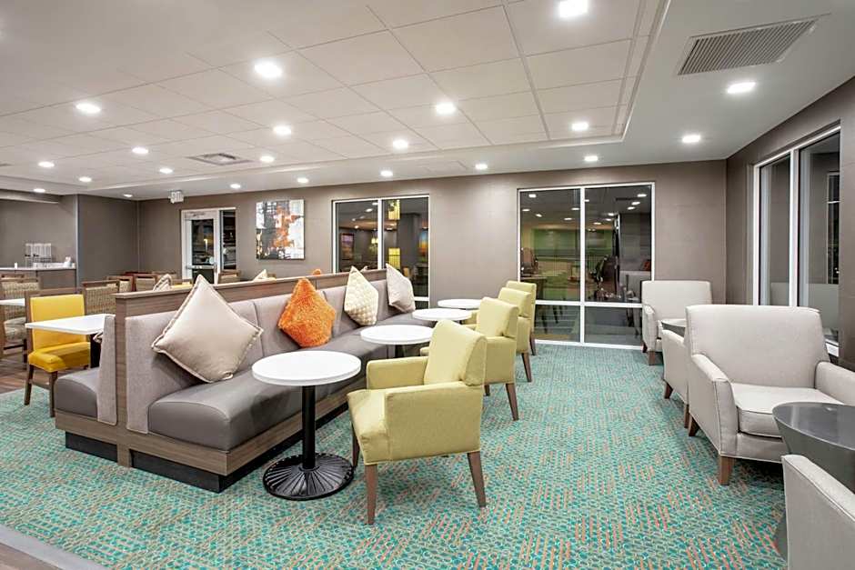 Homewood Suites By Hilton Albuquerque-Journal Center