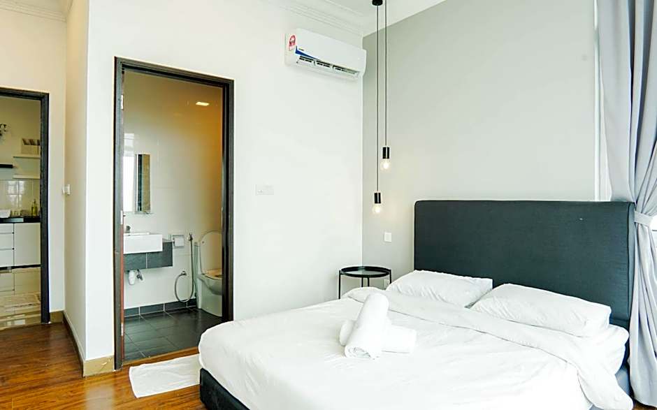 Boulevard Service Apartment KL by Airhost