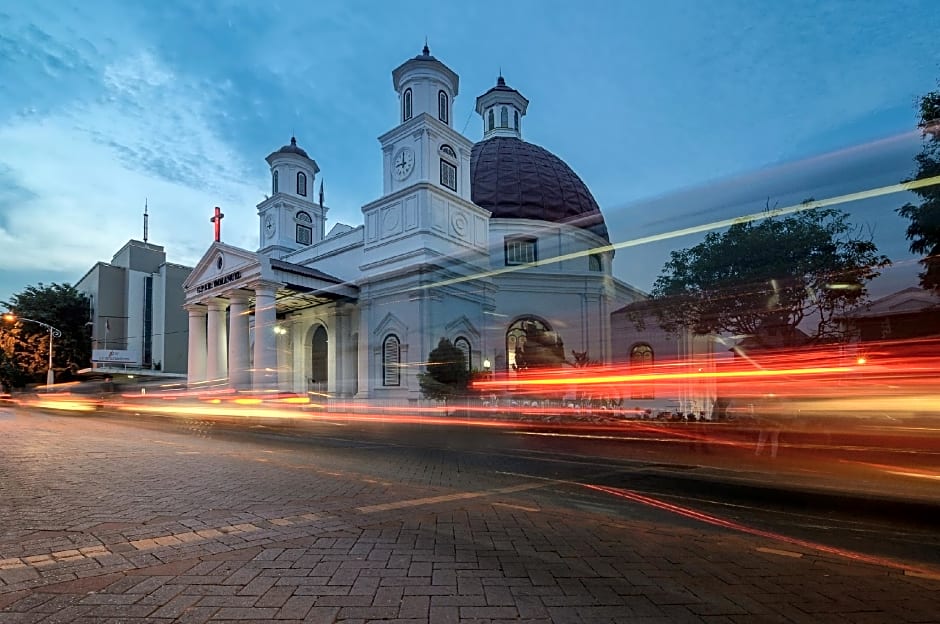 The Kirana Purnama Semarang – Semarang, IA