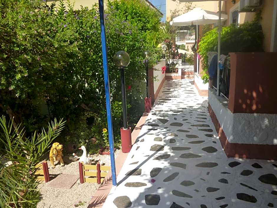 Studios Cosmopolitan