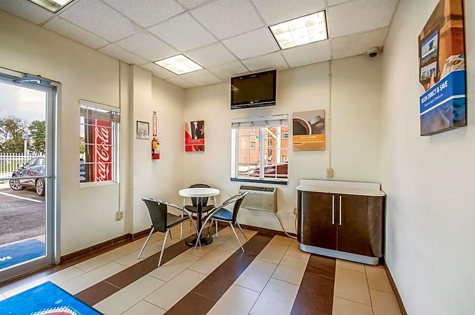 Motel 6-Washington, DC - Convention Center