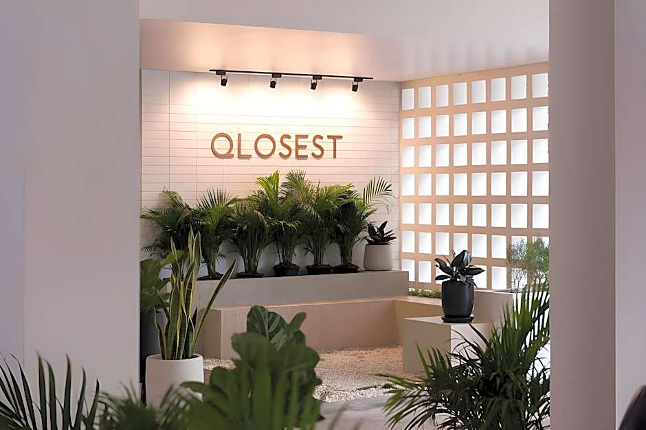 Qlosest Hotel
