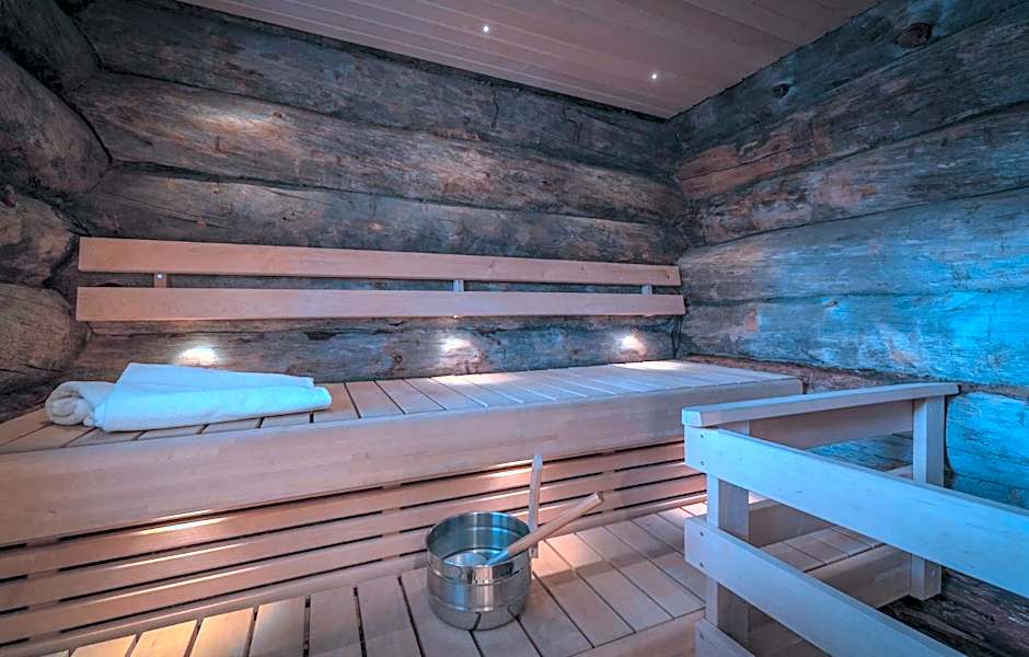 Wilderness Hotel Nellim & Igloos