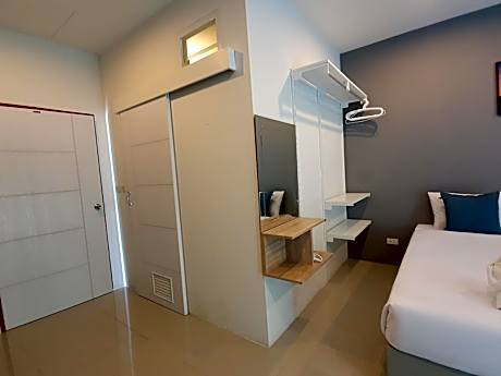 Double Room with Pool View