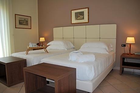 Domus Mariae Albergo