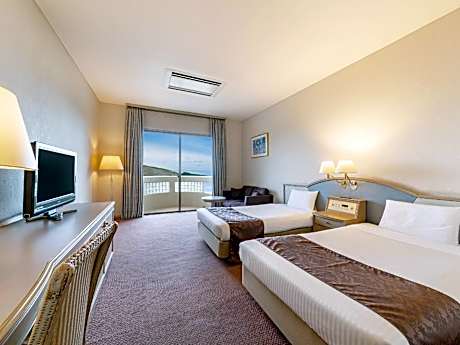 Ocean View Standard Twin Room